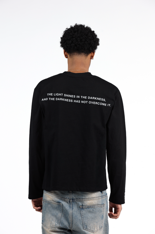 John 1 : 5 Longsleeve Black