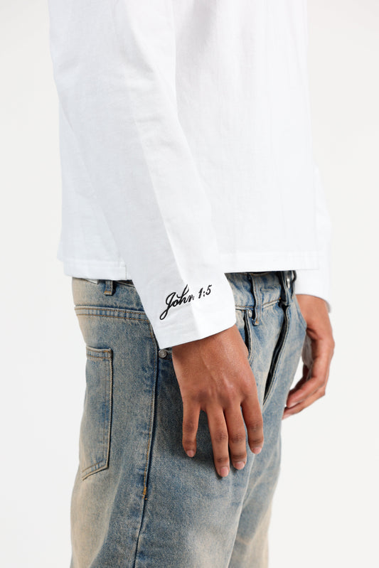 John 1 : 5 Longsleeve White