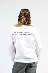 John 1 : 5 Longsleeve White